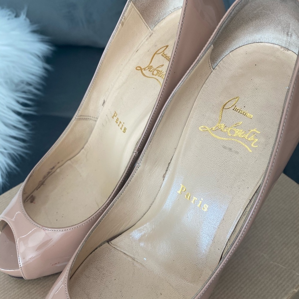 Viéndome 120 patent size 38  Christian Louboutin - Picture 5 of 8